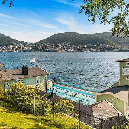 別荘 4 Bedrooms ,king Bed, In The Heart Of
